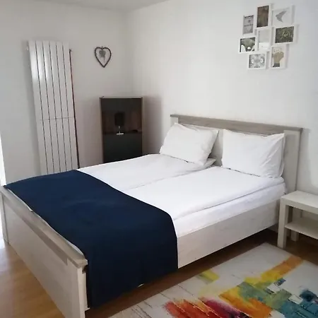 One Apartment Predeal